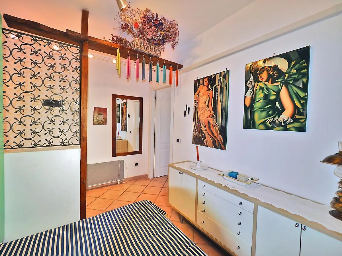 Apartment Belvedere Di Lerici